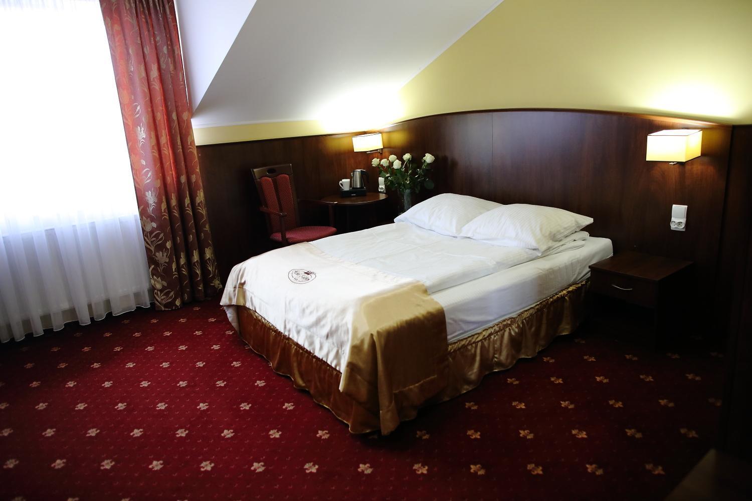 Hotel Kalchem Brzozie Exteriör bild