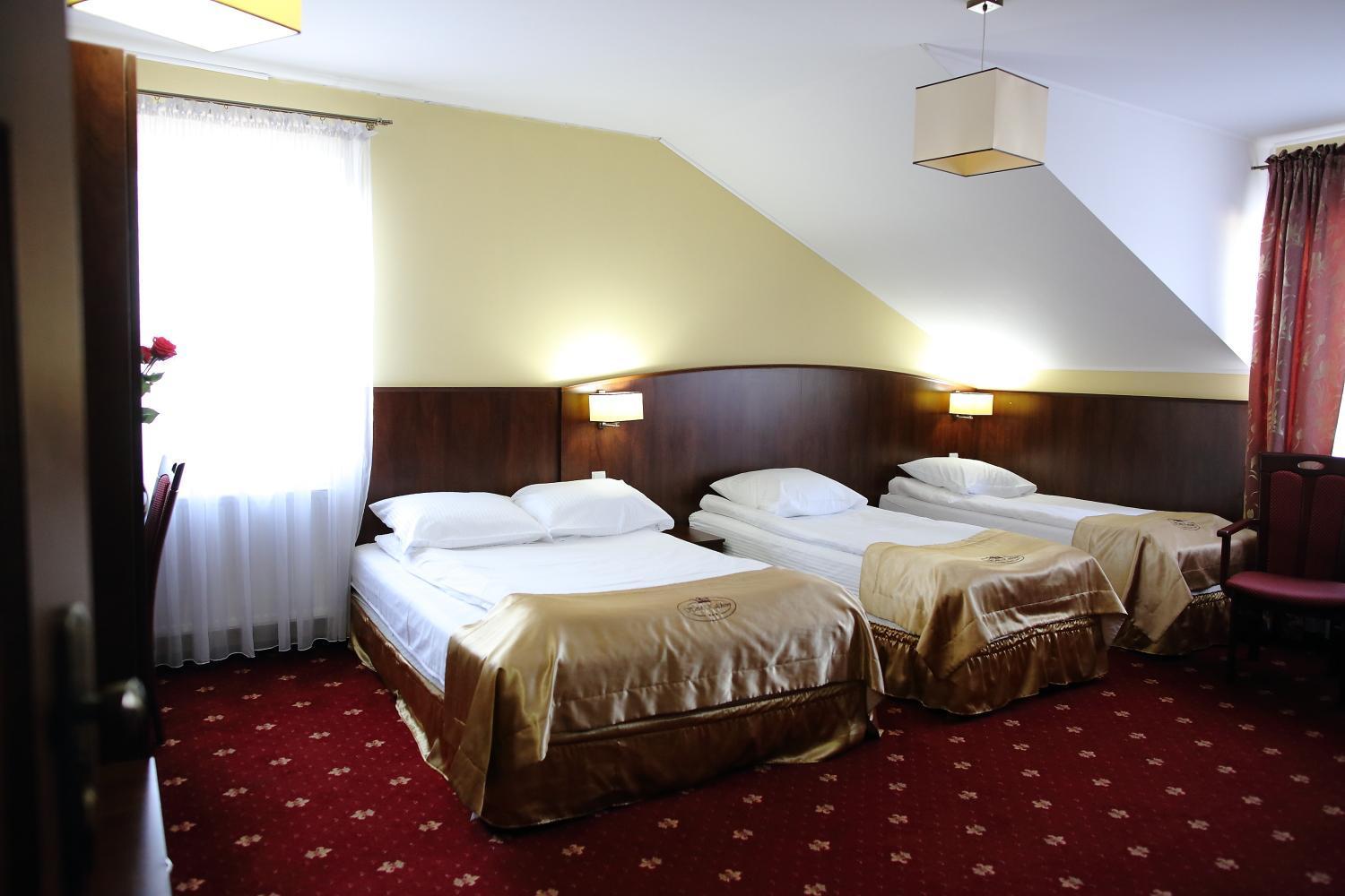 Hotel Kalchem Brzozie Exteriör bild