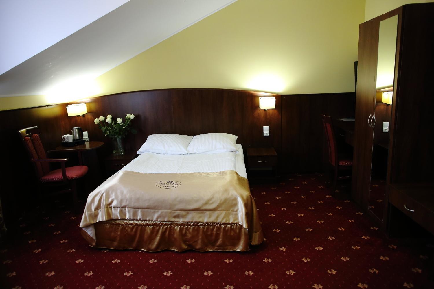 Hotel Kalchem Brzozie Exteriör bild
